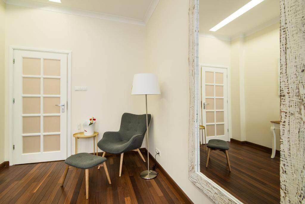 Apartamenty-Mi Happy Warsaw Exterior photo
